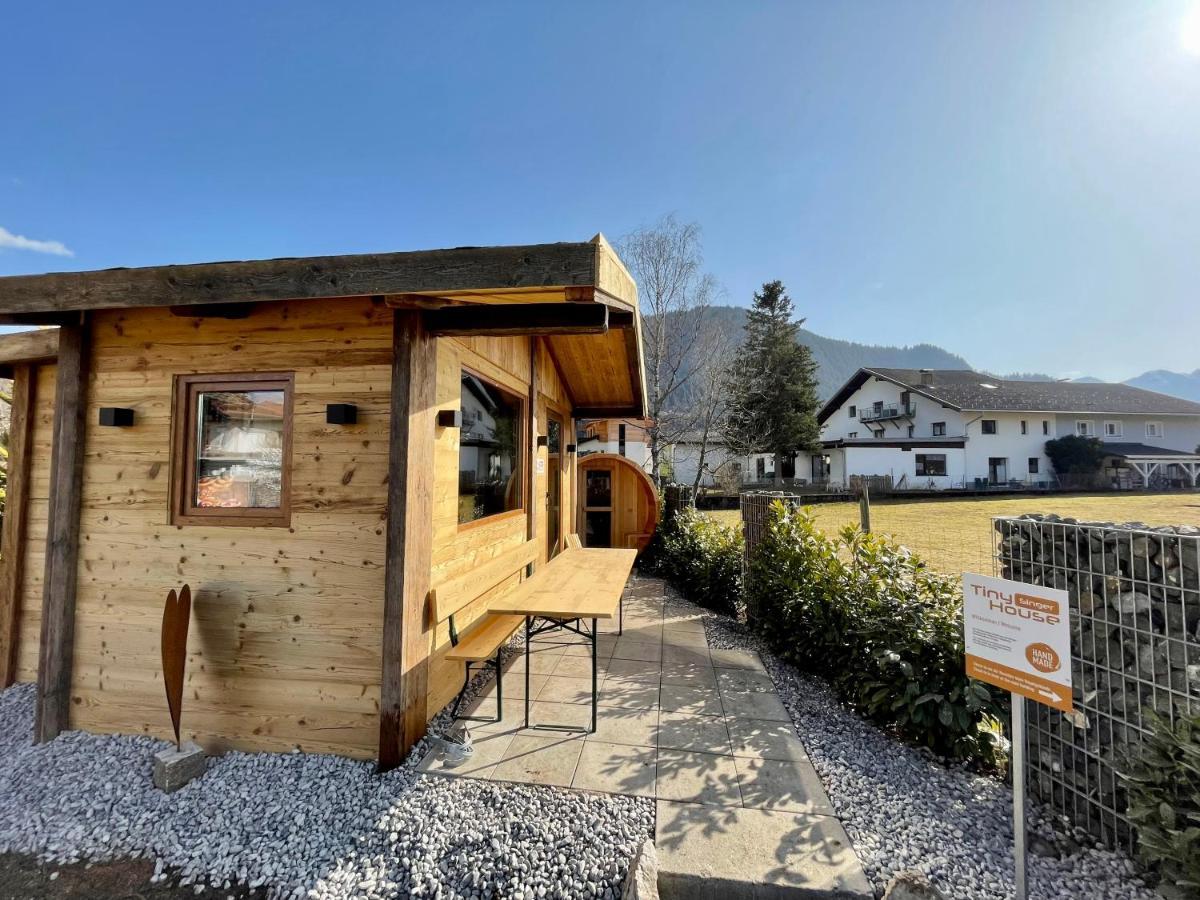 Tiny House Singer - Contactless Check-In - Sauna Ehenbichl المظهر الخارجي الصورة